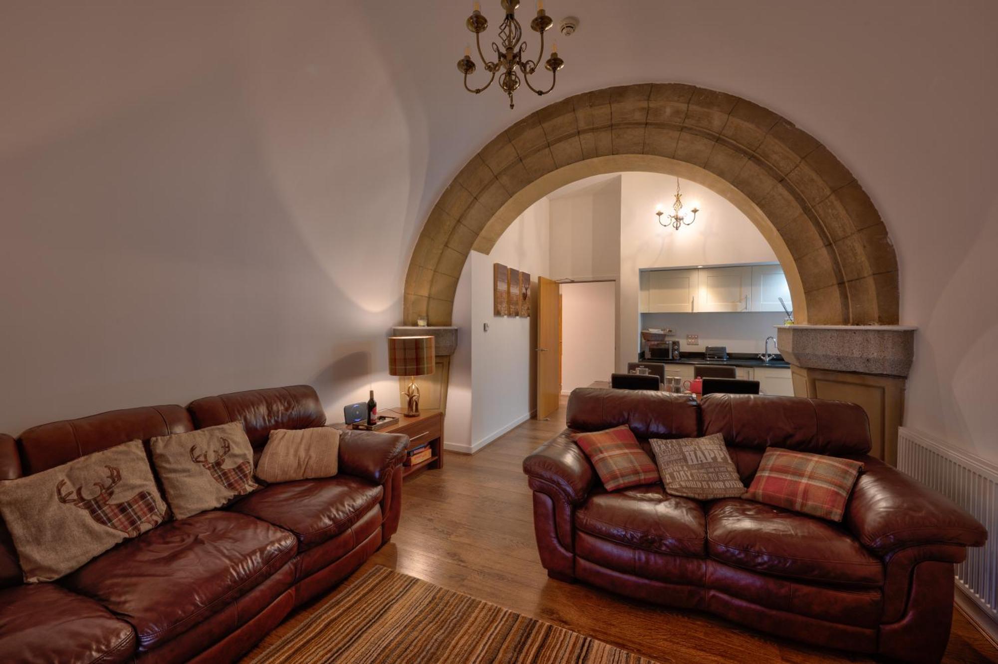 Abbey Church Upper North Aisle Luxury Self Catering 2 Bedroom Apartments Fort Augustus Extérieur photo