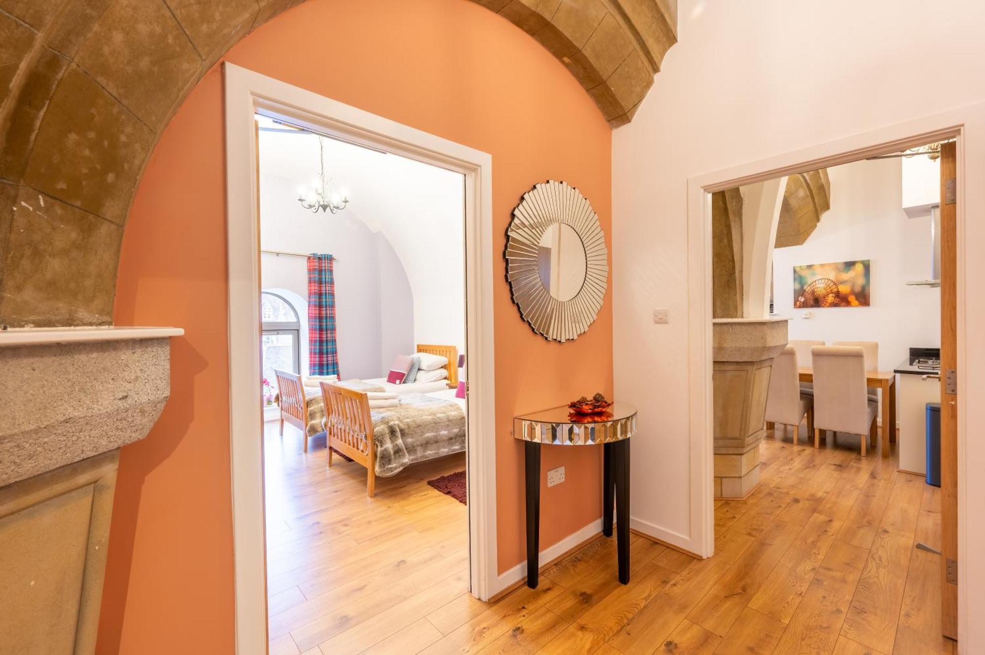 Abbey Church Upper North Aisle Luxury Self Catering 2 Bedroom Apartments Fort Augustus Extérieur photo