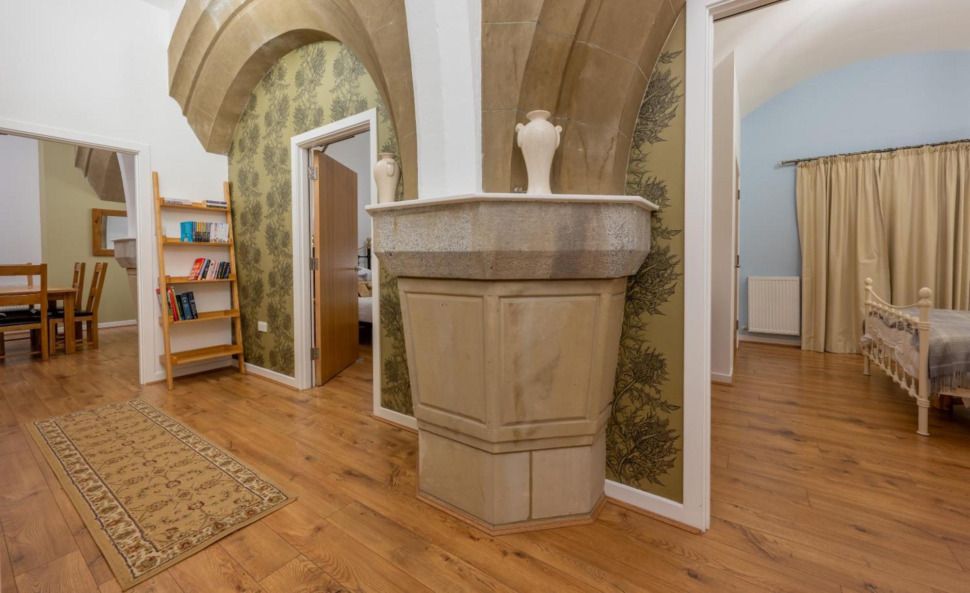 Abbey Church Upper North Aisle Luxury Self Catering 2 Bedroom Apartments Fort Augustus Extérieur photo